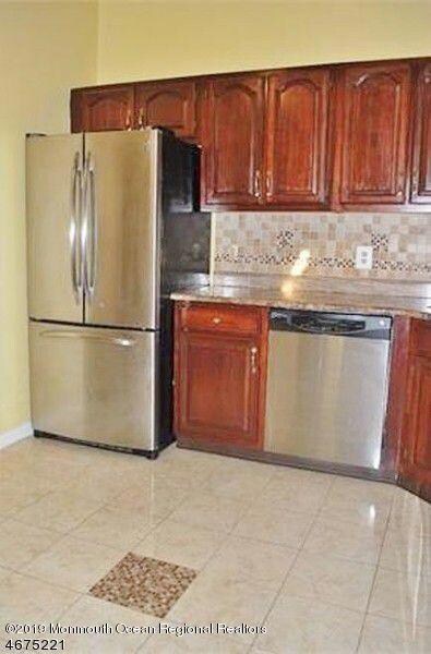 27 Columbus Dr unit 110, Franklin Township, NJ 08823 - photo 5