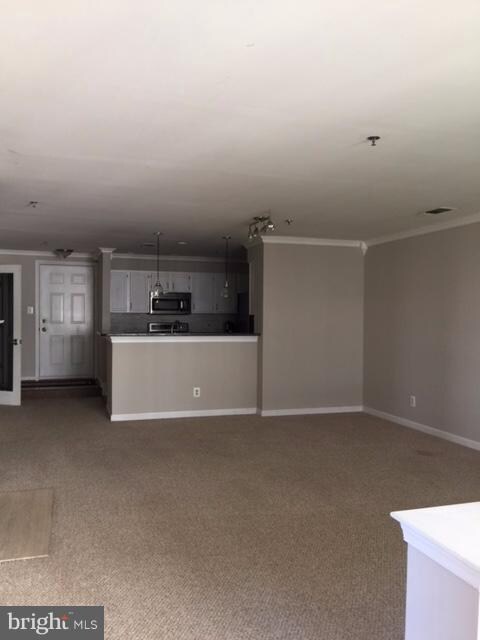 Quaker Hill Community unit 218, Alexandria, VA 22314 - photo 7