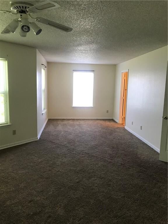 10315 Lothbury Cir, Fishers, IN 46037 - photo 6