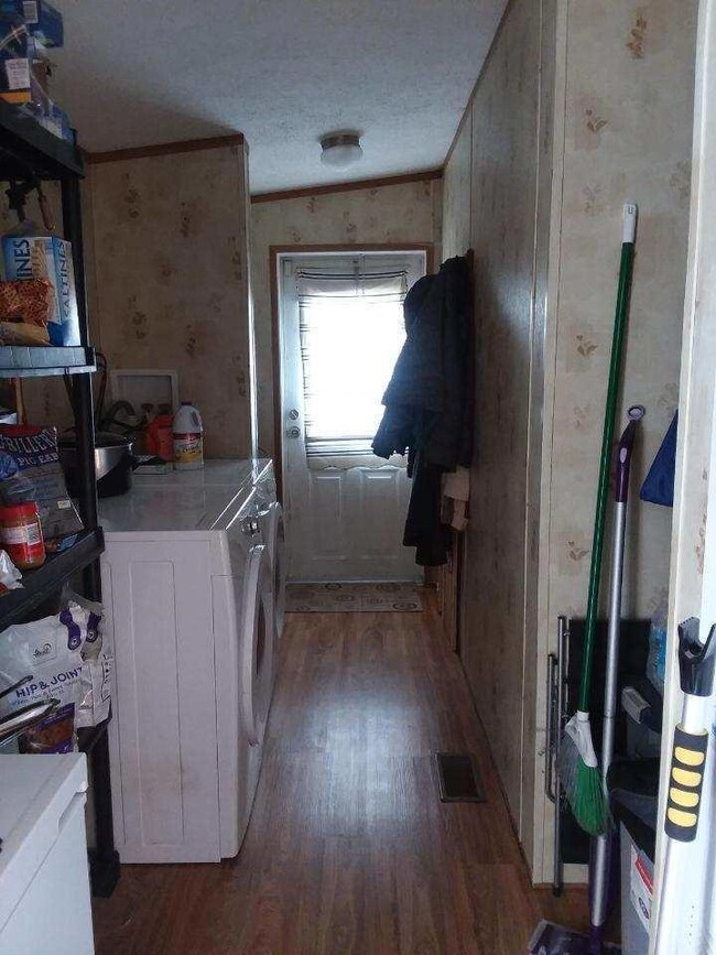 228 Robinson Hill Rd, Oxford, ME 04270 - photo 6