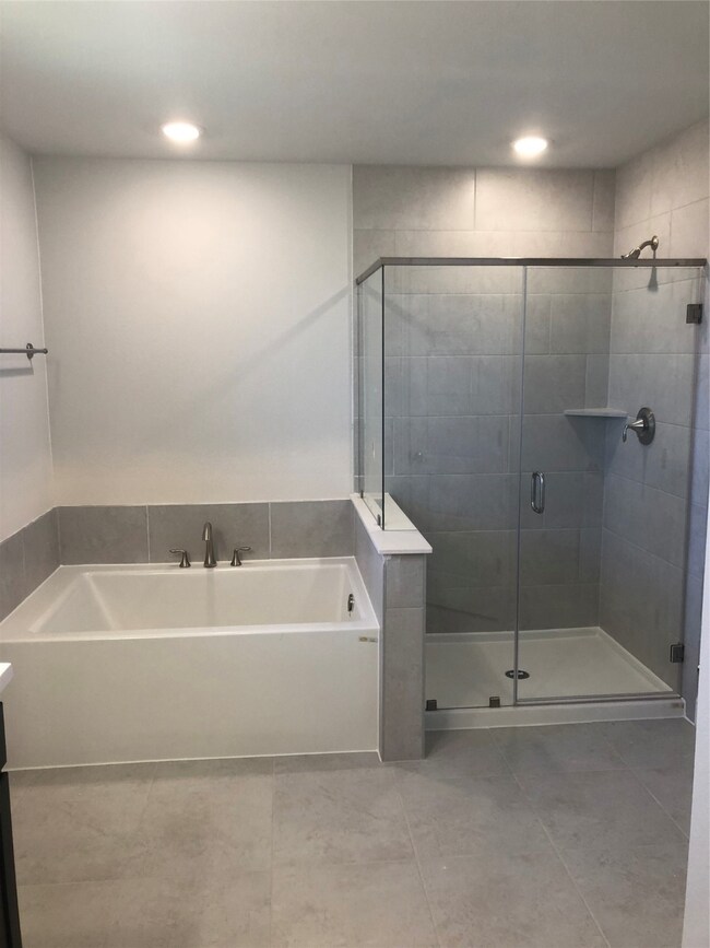 30041 Walton Heath Dr, Cleveland, TX 77327 - photo 6