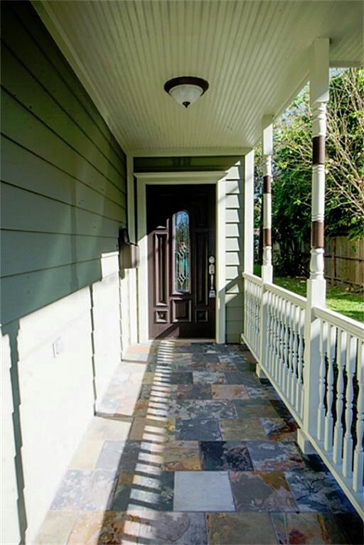 2620 Arlington St, Houston, TX 77008 - photo 3