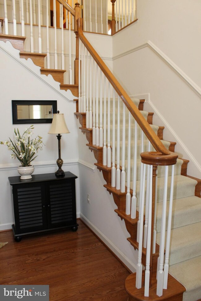 11249 Suffolk Dr, Hagerstown, MD 21742 - photo 2