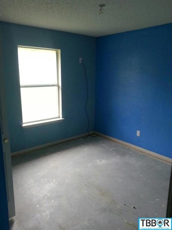 3128 King Trail, Copperas Cove, TX 76522 - photo 3