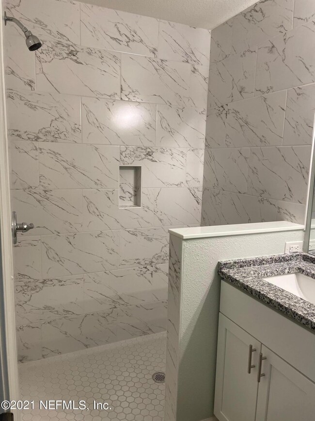 5160 Seaboard Ave, Jacksonville, FL 32210 - photo 7