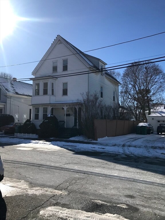 80 Clarendon Ave, Lynn, MA 01902 - photo 3