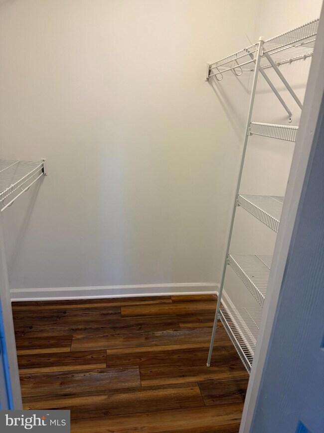 1805 William St unit 206, Fredericksburg, VA 22401 - photo 2