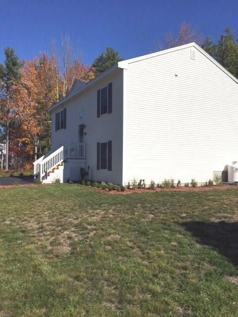 36 Poplar St, Old Orchard Beach, ME 04064 - photo 5