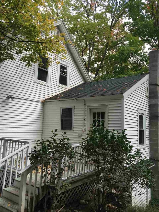 65 Forest St, Sanbornville, NH 03872 - photo 4