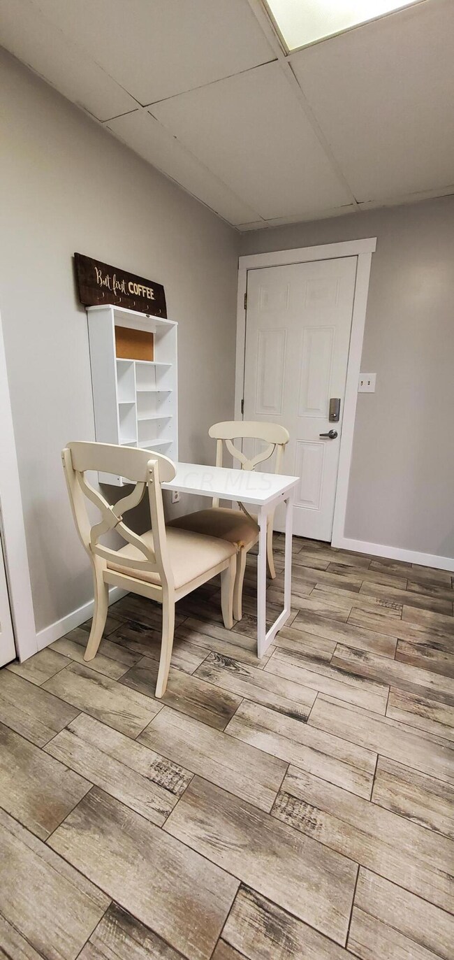 715 Cherokee Dr, Lancaster, OH 43130 - photo 6