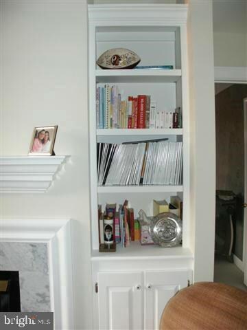 12225 Fairfield House Dr unit 112C, Fairfax, VA 22033 - photo 6