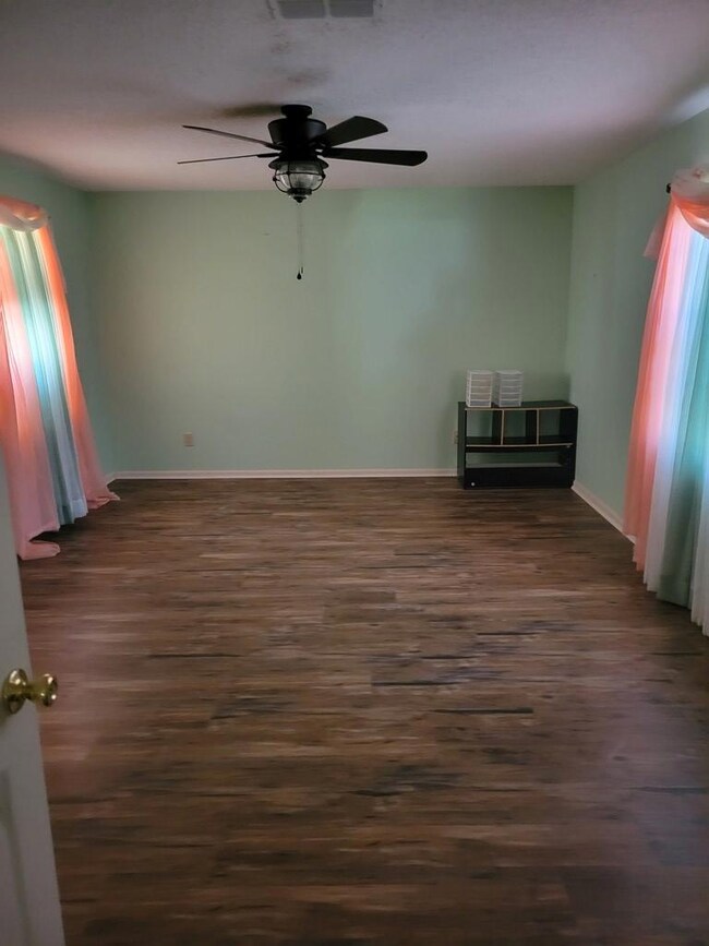 368 Palmer St SW, Pelham, GA 31779 - photo 6