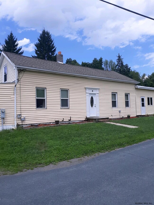 20 Bott Ln, Troy, NY 12180 - photo 2