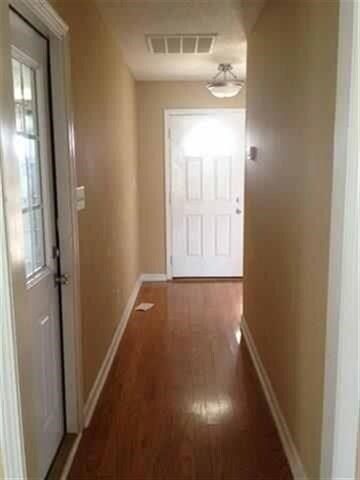 141 Cedarland Dr, Warner Robins, GA 31088 - photo 4