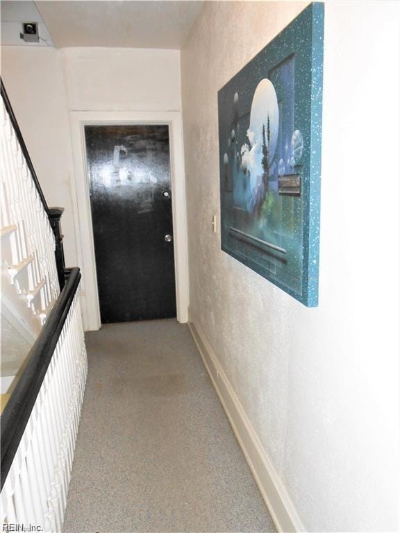 Second floor entryway