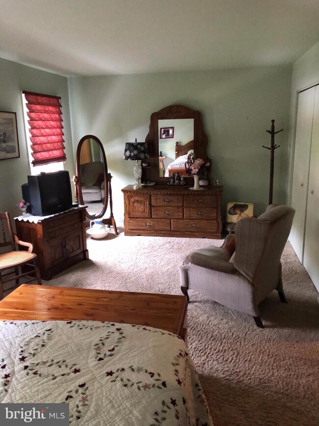 761 Fairmont Ave, Mohnton, PA 19540 - photo 5