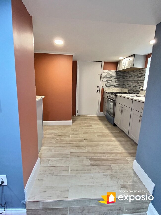 160 Silver Ave unit B, Hillside, NJ 07205 - photo 6