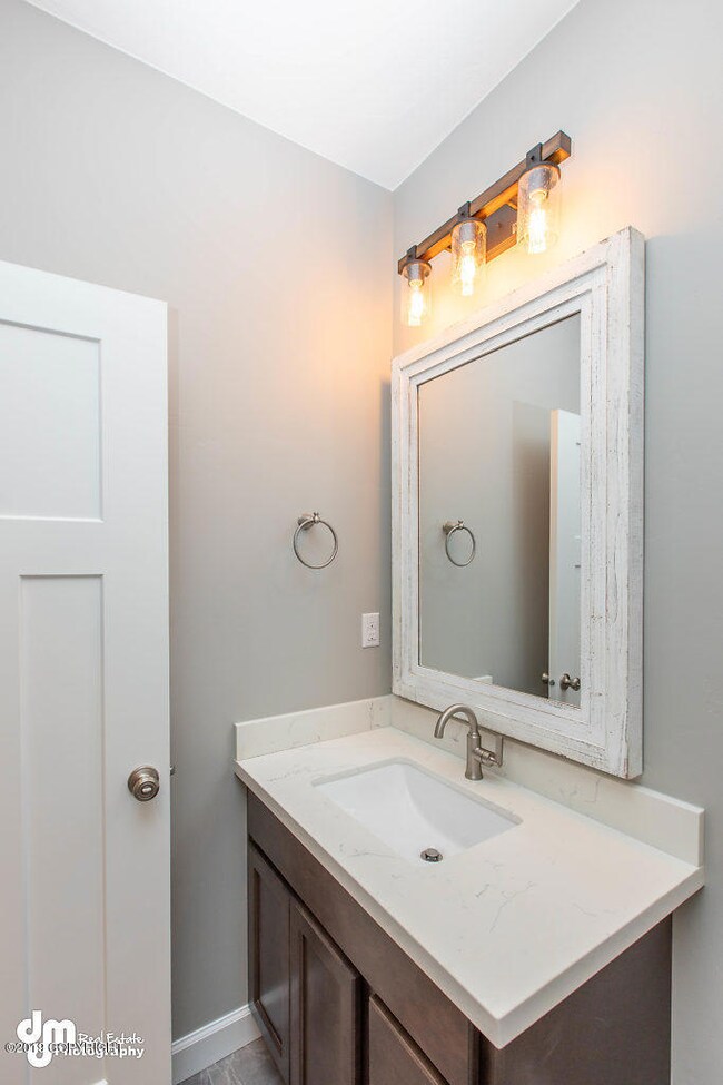Bathroom 2-ELKO1402-SMALL
