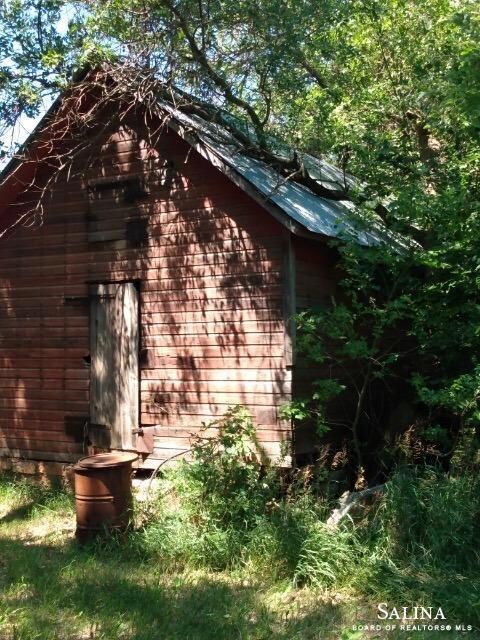 1773 N 50th Rd, Delphos, KS 67467 - photo 4