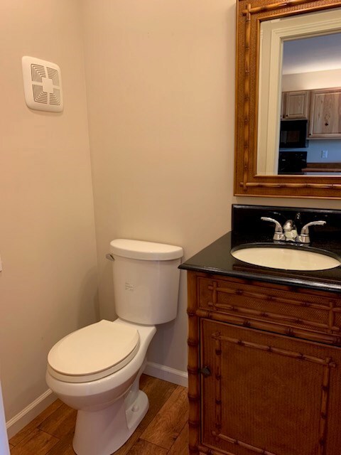 Guest Half Bath