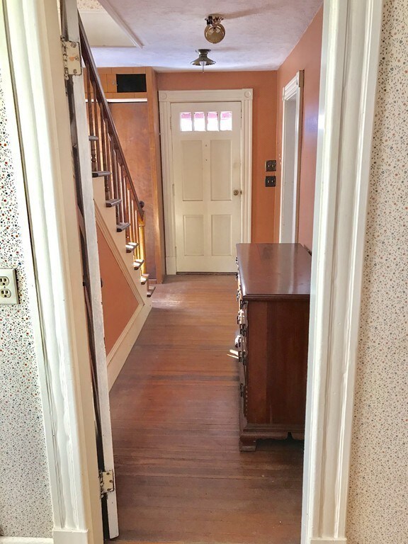 902 Glendale Rd, Wilbraham, MA 01095 - photo 5