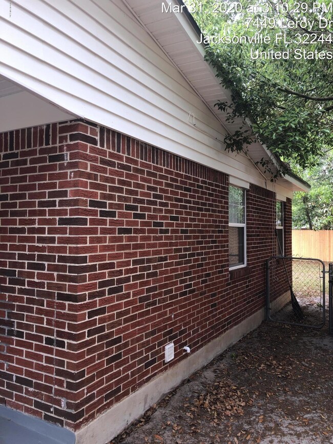 7449 Leroy Dr, Jacksonville, FL 32244 - photo 2