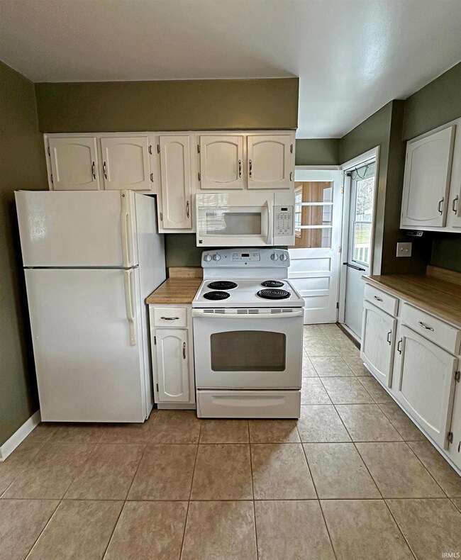 480 N 1300 E, Loogootee, IN 47553 - photo 7