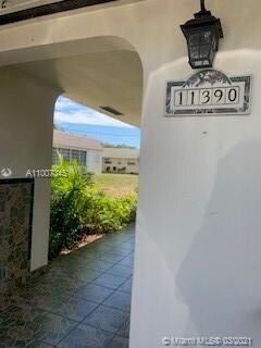 Entrance Porch