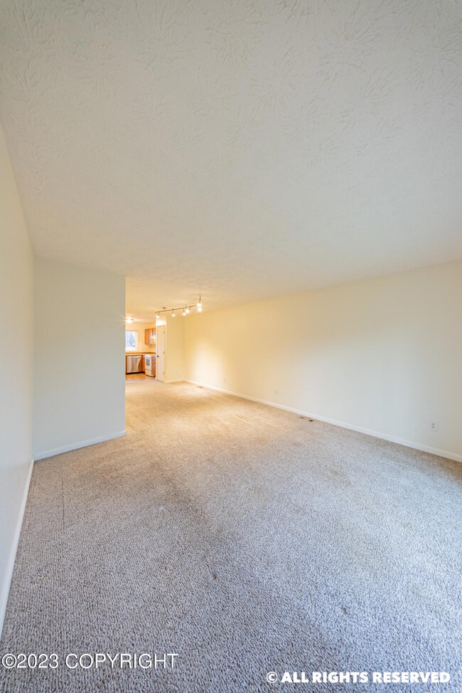 1851 Bellevue - All Rights Reserved -4