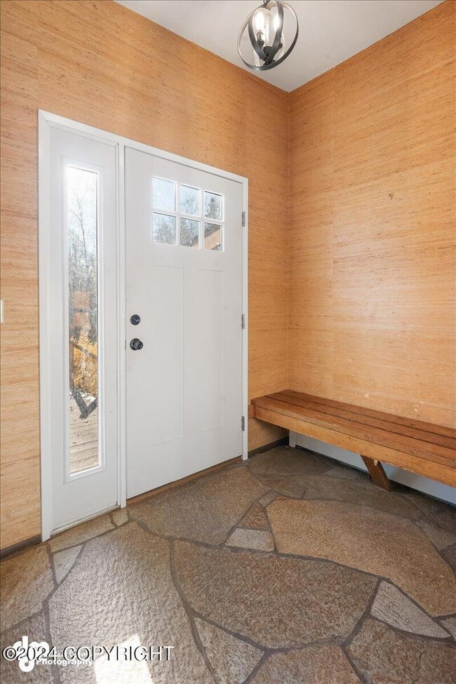 07-Main Entry_SLS_-1694