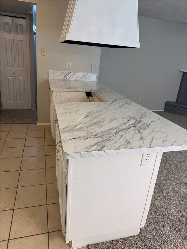 6300 Buckingham Trail, North Richland Hills, TX 76182 - photo 6