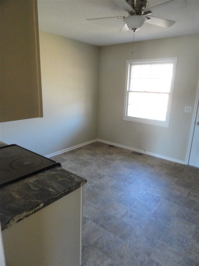 107 Lyda Ct, Moore, SC 29369 - photo 7