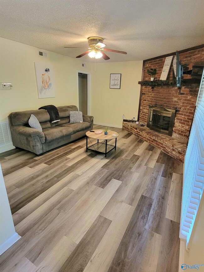 3613 White Oak Way SW, Huntsville, AL 35805 - photo 2