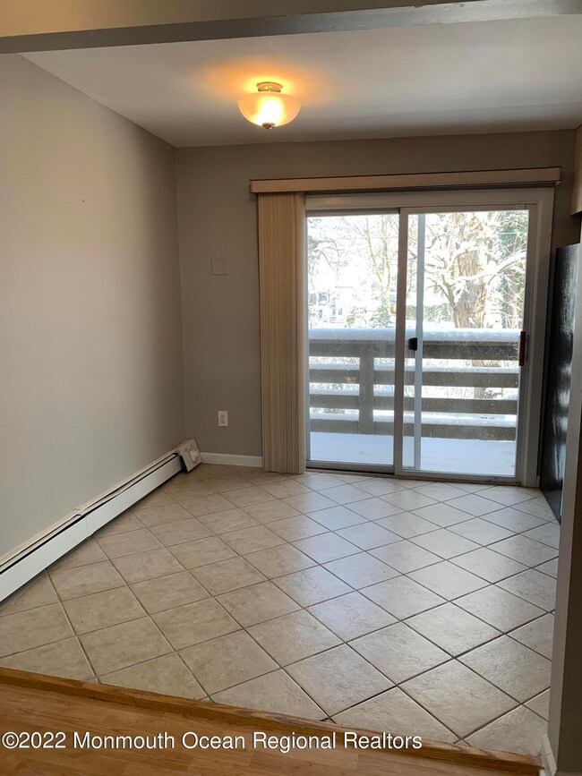 96 East Ave unit 3, Atlantic Highlands, NJ 07716 - photo 2