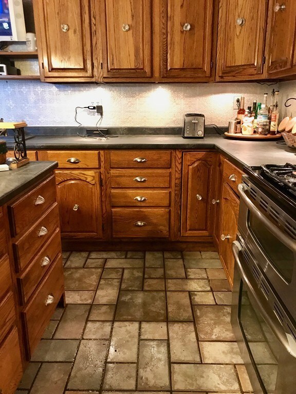 131 Treadway Ln unit 131, Londonderry, NH 03053 - photo 7