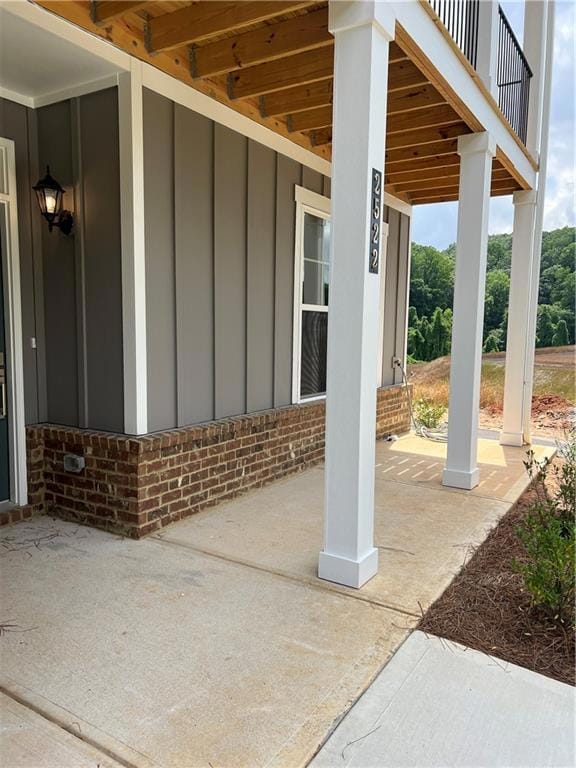 Covered Front Porch is perfect for relaxing!