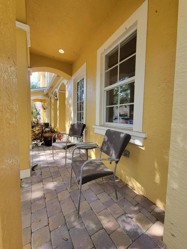 142 Ennis Ln, Jupiter, FL 33458 - photo 3