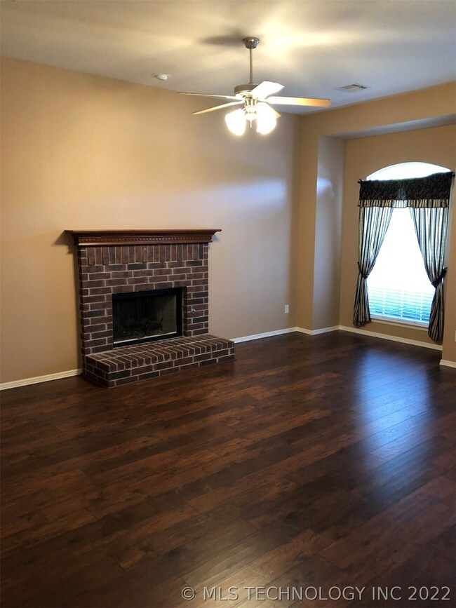 4400 S Poplar Ave, Broken Arrow, OK 74011 - photo 3