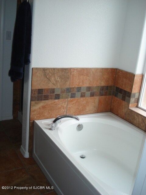 3705 Fairfax Ave, Farmington, NM 87402 - photo 7