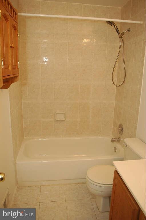 6210 William Mosby Dr, Centreville, VA 20121 - photo 7