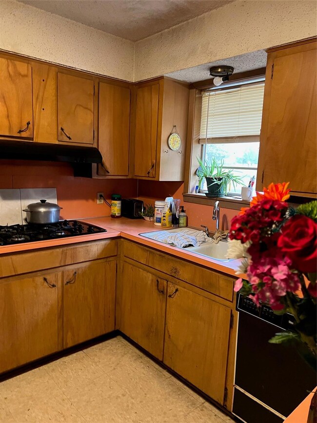 12161 Boyter Ln, Vivian, LA 71082 - photo 5