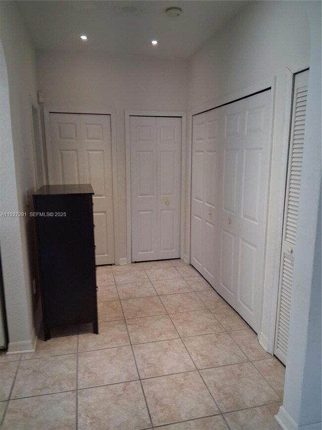 359 Meridian Ave unit A209, Miami Beach, FL 33139 - photo 4