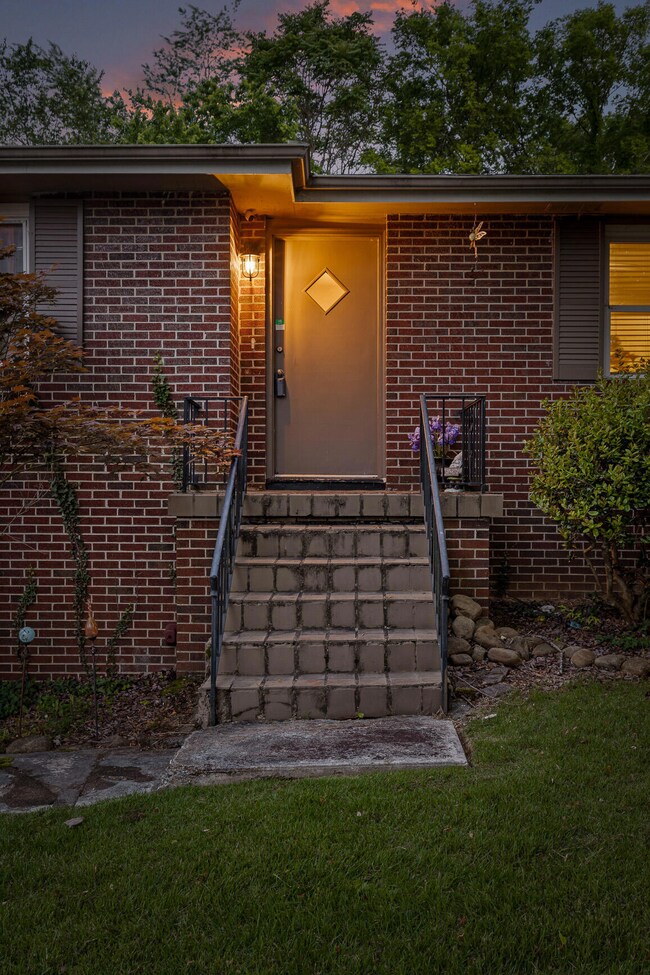 1374 Orbit Dr, Hixson, TN 37343 - photo 7