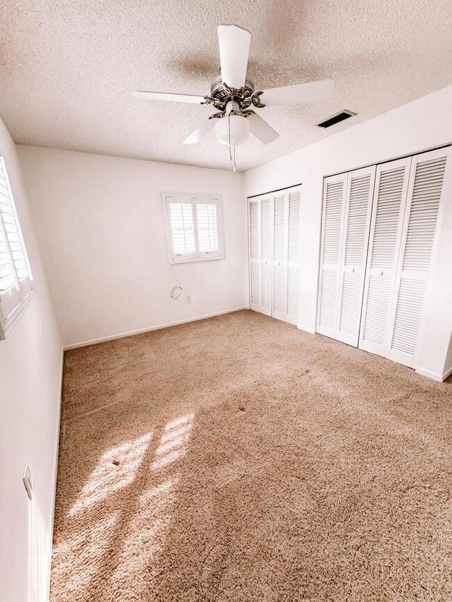 8153 SE Carlton St, Hobe Sound, FL 33455 - photo 7