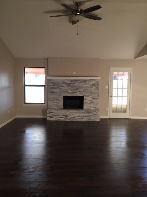 213 Shadow Mountain Dr, Alamogordo, NM 88310 - photo 4