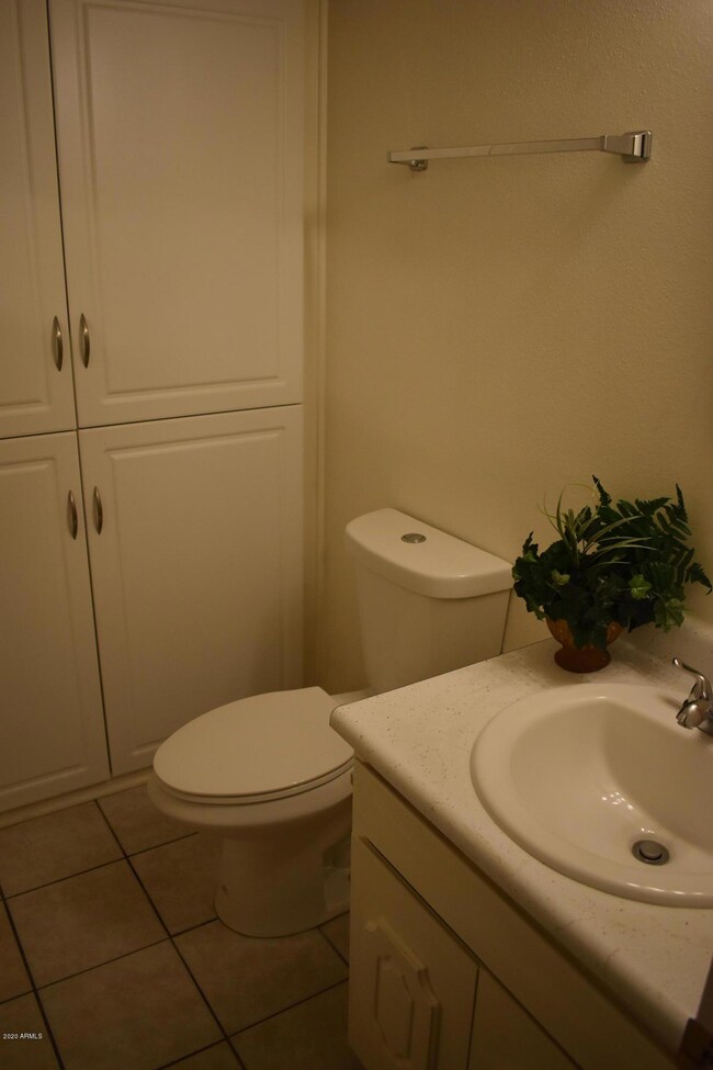 54 S Center St unit B, Mesa, AZ 85210 - photo 6