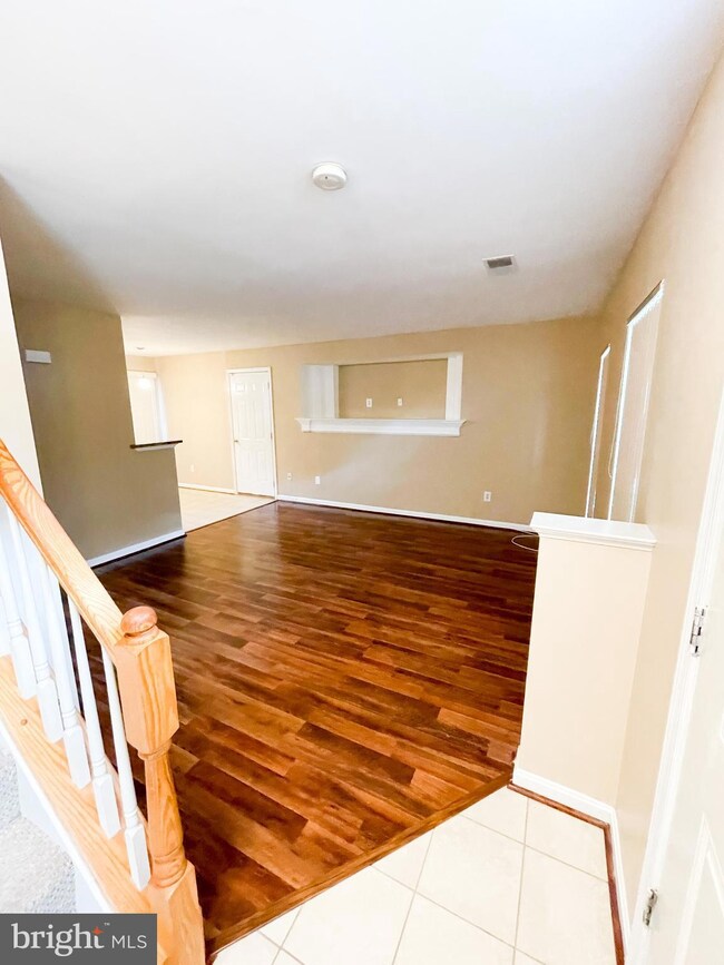 3278 Mountain Laurel Loop, Dumfries, VA 22026 - photo 7