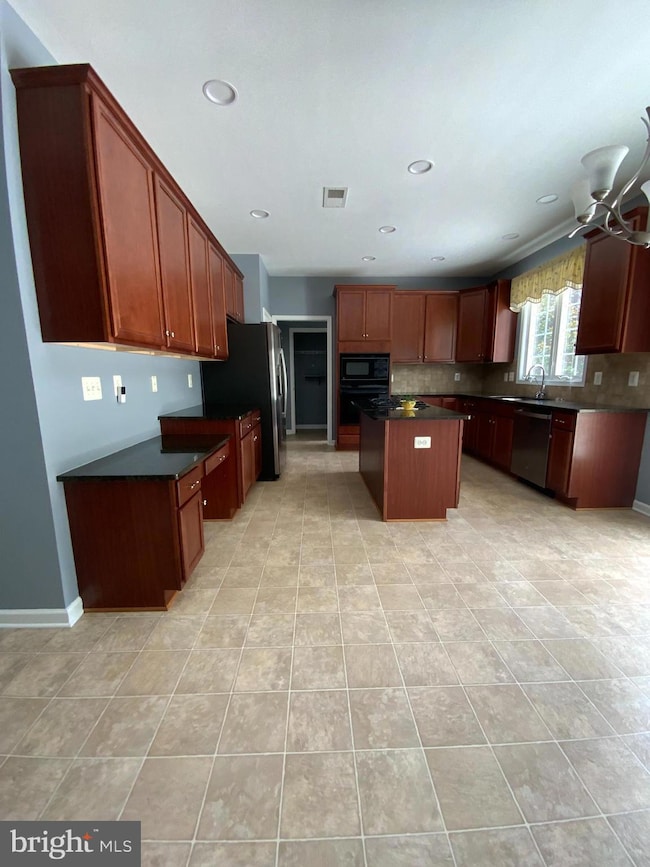 2313 Stoneridge Rd, Winchester, VA 22601 - photo 4