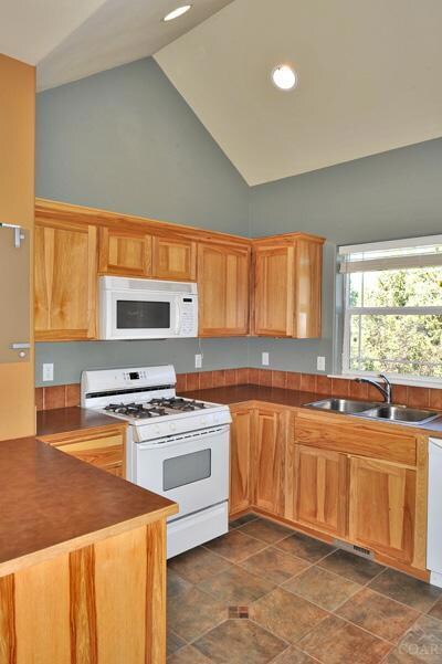 62688 Larkview Rd, Bend, OR 97701 - photo 4