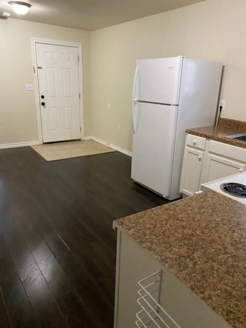 7409 Avenue L unit C, Houston, TX 77011 - photo 3